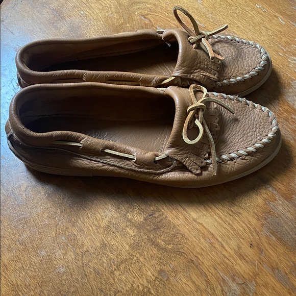Minnetonka Deerskin Kilty Moccasins - Picture 2 of 3